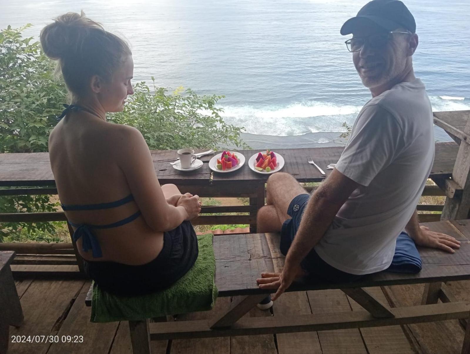 Nunggalan Octopus 1 Uluwatu  Luaran gambar